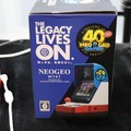 会場で「NEOGEO mini」を発見！気になるサイズや操作性をチェック【E3 2018】