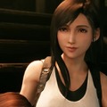 『FF7』リメイク版で「ティファ」がどのような変化を遂げたかチェック─縮んだってマジ？