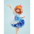 「Lucrea（ルクリア） アイカツ！ 星宮いちご＆大空あかり コスモスVer. セット」36,960円（税込）（C）BNP/BANDAI, DENTSU, TV TOKYO