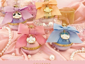 粧美堂より「ちいかわ」リボンコスメが12月中旬発売！ハチワレら4人のアイシャドウ、メイクブラシセットなどがお洒落で可愛い 画像