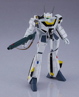 初代「マクロス」先輩から主人公へ受け継がれる「VF-1S」が、バトロイド形態でプラモ化！付属パーツやデカールで細かな劇中シーンも完全再現