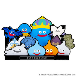 『ドラクエ』モンスターが台座付きカレンダーに!デスクの空きスペースに置くだけでワクワクの冒険が広がる