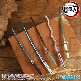 「鬼滅の刃」日輪刀がペーパーナイフに!特徴的な鐔やカラーを塗装で再現した、竈門 炭治郎や冨岡 義勇ら全5種ラインナップ