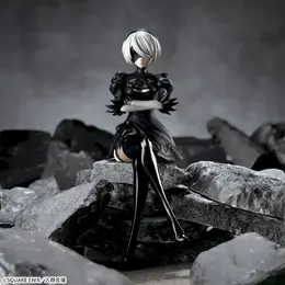 ちょこんと座る姿が美しい…！アニメ「ニーア」より、「2B」フィギュアがアミューズメント施設にて再登場