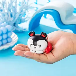 「映画ちいかわ 人魚の島のひみつ」セイレーンだらけフィギュアが予約受注決定!顔を真っ赤にして口を塞ぐ姿など全6種