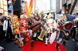 池袋にコスプレイヤーが1万人、ハロウィンのコスプレイベント開催