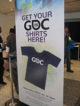 【GDC 2009】実は太っ腹!? GDC特製Tシャツ無料配布中