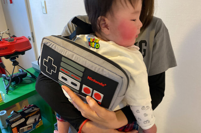 国内ではほとんど情報が無い海外版ファミコン「NES」の不思議な世界─ソフトの入れ方すら異なる“別物”っぷり！生粋のマニアがその魅力を語る