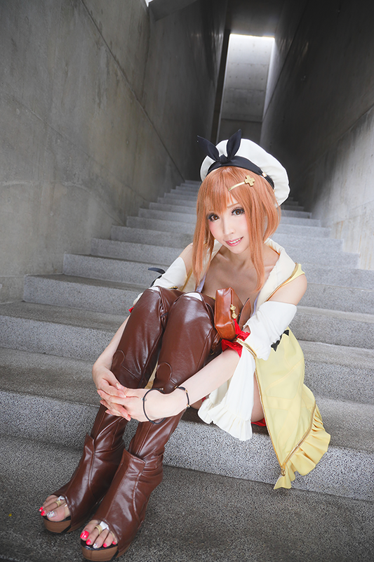 『ライザのアトリエ』ライザ/桃色れく(@momoreku)