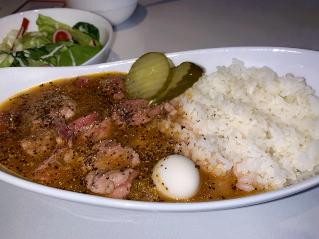 『バイオハザード　ヴィレッジ』に登場するルーマニア料理って実際はどんなもの？実際に食べてみた【特集】