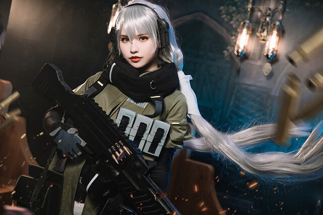 『ドールズフロントライン』Gr MG4（公式コスプレイヤー）／純老板