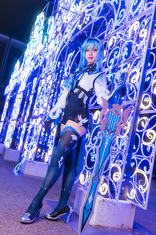 エウルア／モデル：かちゃす