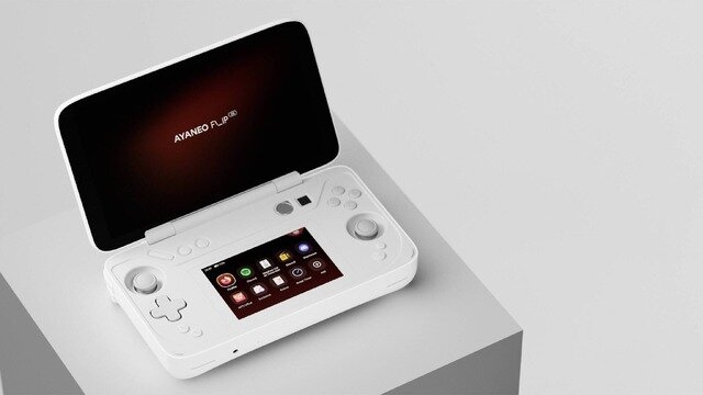 まるでニンテンドーDS？折りたたみ可能な、2画面モデル携帯型ゲーミングPC「AYANEO FLIP DS」正式発表