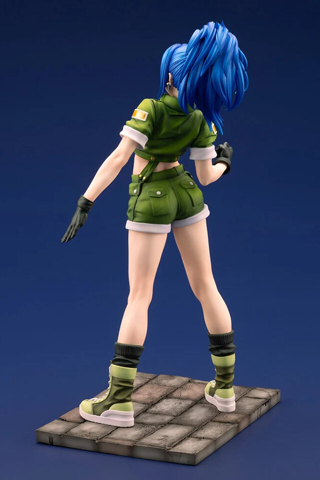 当時の面影を残しつつ…『KOF‘97』時代の「レオナ」が美少女フィギュア化！超必殺技「リボルスパーク」のビシッとした決めポーズを再現