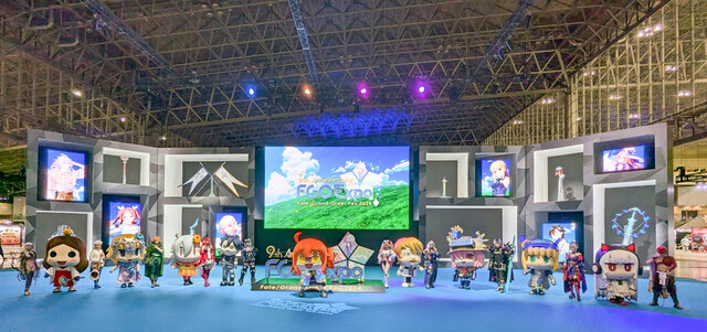 「FGOフェス2024」開催！公式コスプレイヤーと着ぐるみが勢揃い、ビーチから宇宙まで冒険し尽くそう！