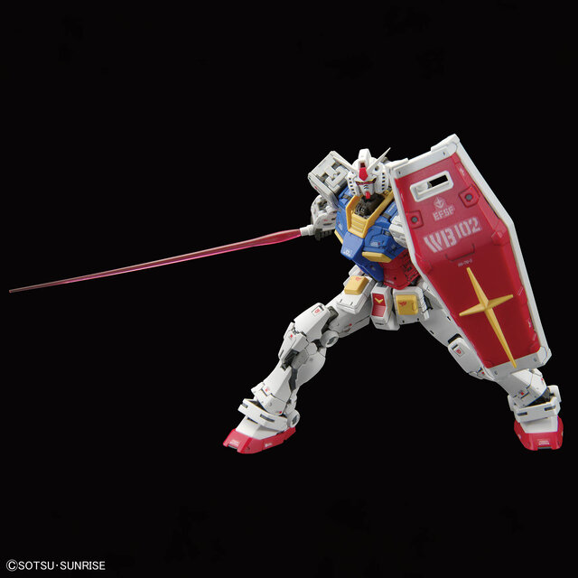 ガンプラ「RG RX-78-2 ガンダム Ver.2.0」が発売！「憧れと進化を紡ぎ、たどり着いた新たなるリアル」