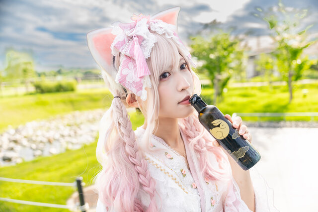 猫田あしゅ（X：@Nekota_Ashu）、衣装：Epetice（X：@epetice）