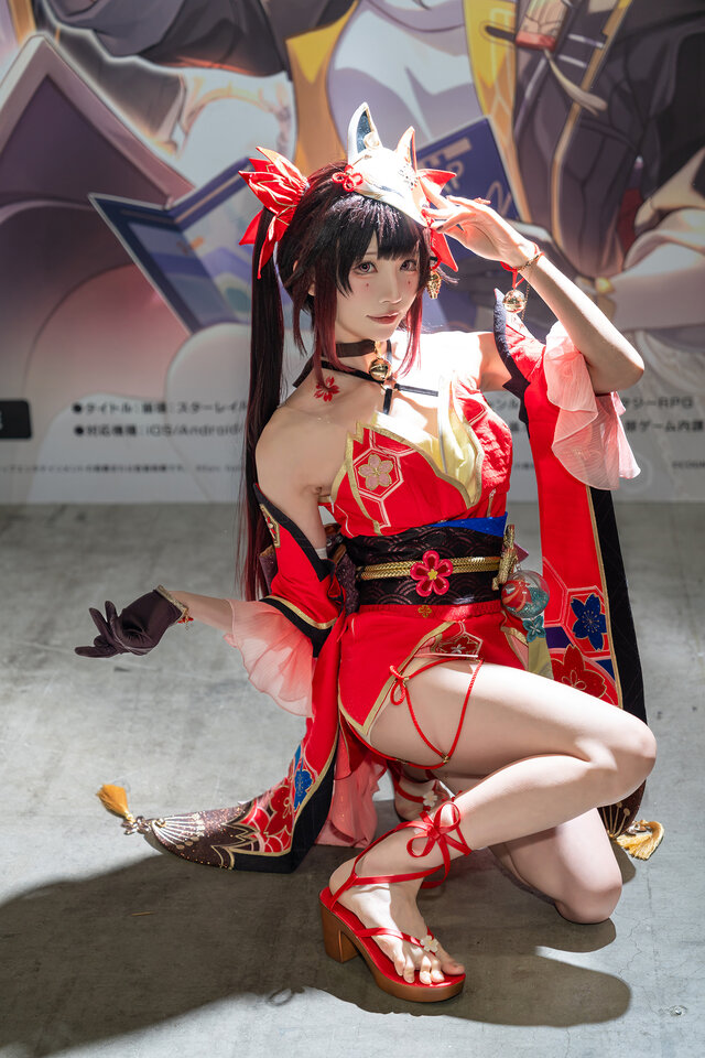 花火『崩壊：スターレイル』／綺太郎（X：@kitaro_cos）