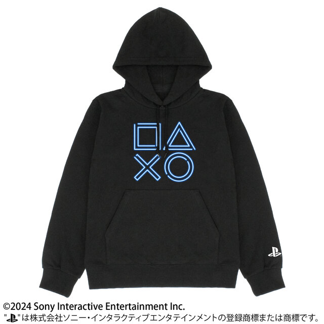 PS5やコントローラーを大胆にデザイン!Tシャツやトートバッグなど「プレステ」ファン必見の新作グッズ全18種がラインナップ