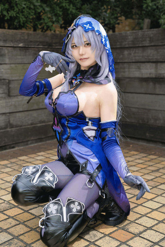 ブラックスワン『崩壊：スターレイル』／錆（@_OosabioO_）