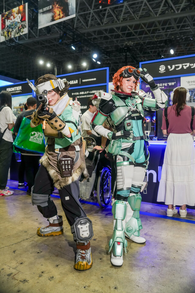 【コスプレ】NIKKEや鳴潮、ストリートファイターまで人気ゲームキャラが目白押し！「TGS2024」美女レイヤーまとめ【写真59枚】