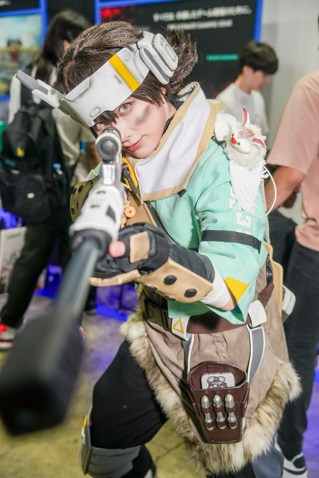 ヴァンテージ『Apex Legends』／ぐり粉（X：@guri_cos_8888）【インテルブース】