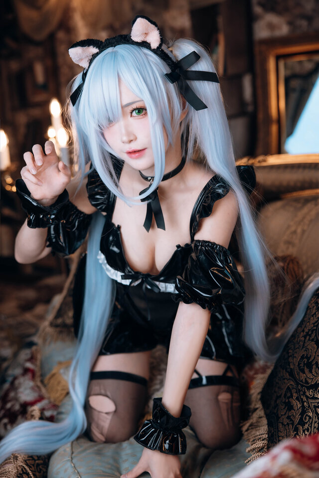 ジェーナス『アズールレーン』/箱ネコ(X:@hakonyanya)