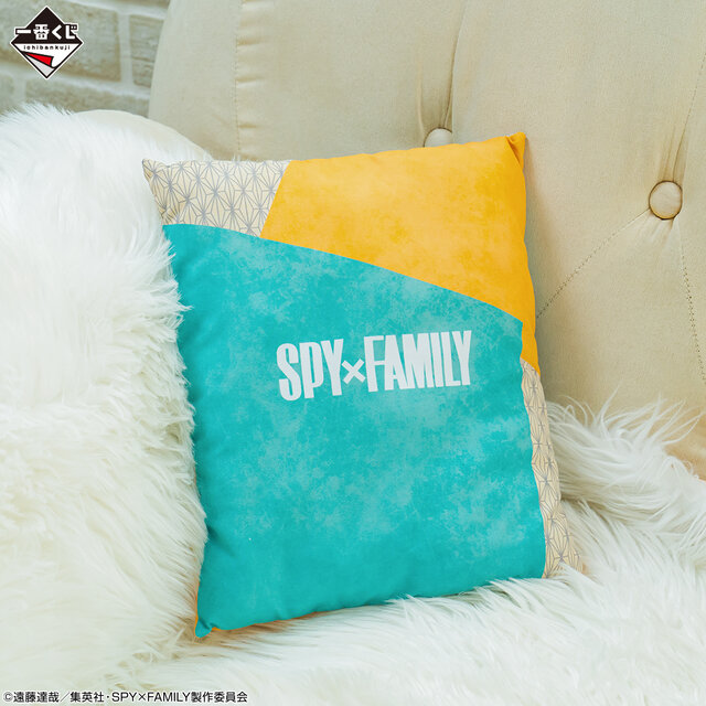 「SPY×FAMILY」新作一番くじ発売！A賞はおやつに夢中な「アーニャ 時計付きフィギュア」