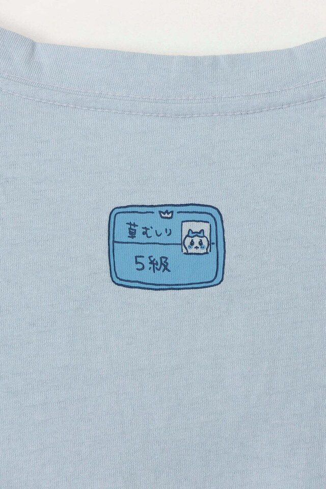 遊び心たっぷりの「ちいかわ」ロングスリーブTシャツ5種が本日12月25日12時より発売！袖には“草むしり検定”や“さすまた”などデザイン