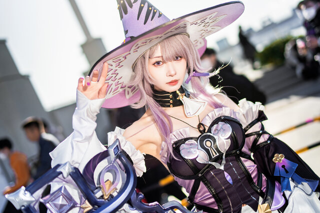 マダムヘルタ『崩壊：スターレイル』／月海つくね（X：@XaiabP）