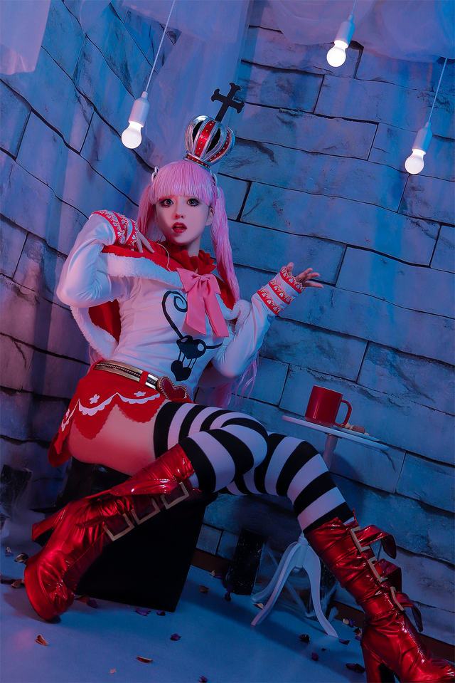 ペローナ「ONE PIECE」／るーみ（X：@love1loooomy）、撮影：まさる（Twitter：@masaru_cos）