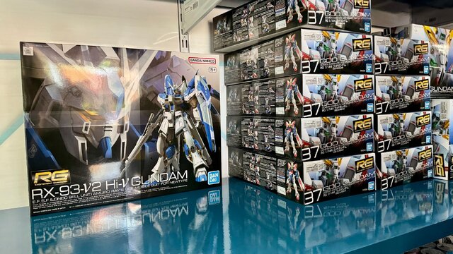 これがアメリカのガンダムベース！ガンプラ無料配布や巨大立像の展示など、家族で楽しめる“体験”を重視した内容に【フォトレポ】