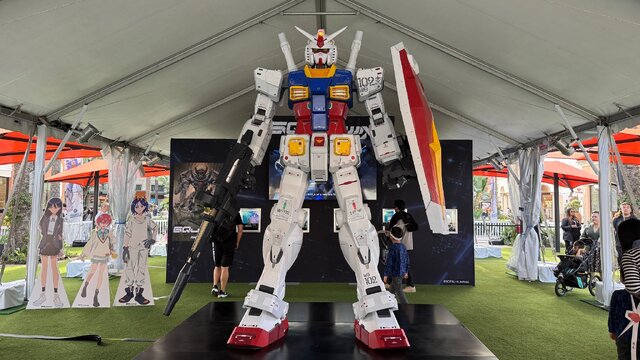 これがアメリカのガンダムベース！ガンプラ無料配布や巨大立像の展示など、家族で楽しめる“体験”を重視した内容に【フォトレポ】