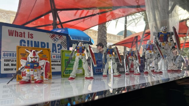 これがアメリカのガンダムベース！ガンプラ無料配布や巨大立像の展示など、家族で楽しめる“体験”を重視した内容に【フォトレポ】