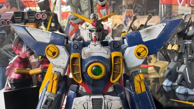 これがアメリカのガンダムベース！ガンプラ無料配布や巨大立像の展示など、家族で楽しめる“体験”を重視した内容に【フォトレポ】