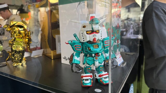 これがアメリカのガンダムベース！ガンプラ無料配布や巨大立像の展示など、家族で楽しめる“体験”を重視した内容に【フォトレポ】