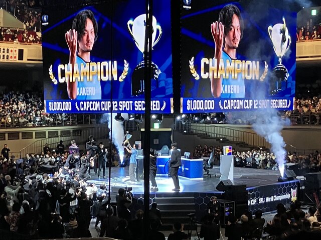 『スト6』CAPCOM CUP11優勝の翔選手へインタビュー！15歳の超新星Blaz選手との激闘に会場沸騰