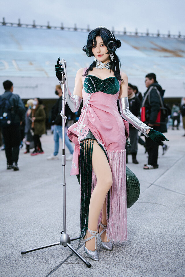 アンジョナナ『リバース:1999』/程千花(Instagram:touki134)