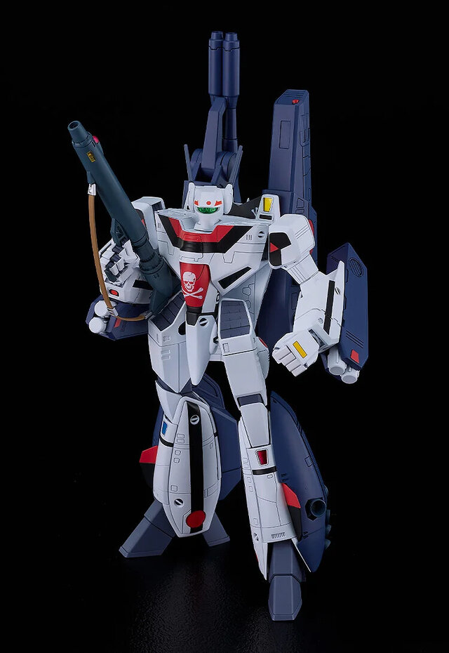 初代「マクロス」劇場版より、主人公・一条輝が搭乗する「VF-1Sストライクバルキリー」1/72スケールプラモデル化！同スケールの「リン・ミンメイ」も付属