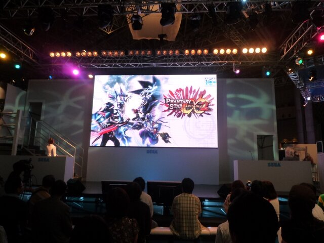 【TGS 2010】携帯RPGの限界を超える大ボリュームで再び『ファンタシースターポータブル2i』、コラボ第2弾はケンタッキー・フライド・チキンに