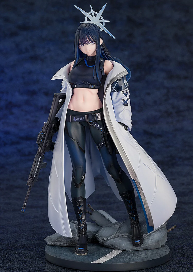鍛え上げられた腹筋にドキッ！『ブルアカ』「サオリ」フィギュアが最高にクール、特徴的なコート、メカニカルなマスクなども完全再現