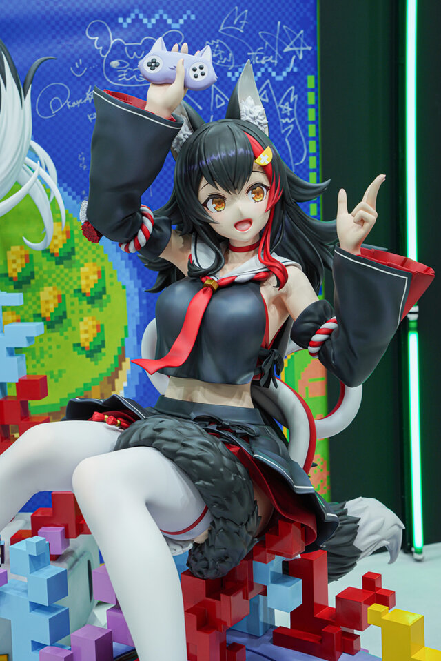 ホロライブ・フワモコやゲーマーズ等身大フィギュアの可愛さが無限大！「ミクxガンダムW」コラボなど「ワンフェス」を電脳アイドルが彩る【WF2025夏】