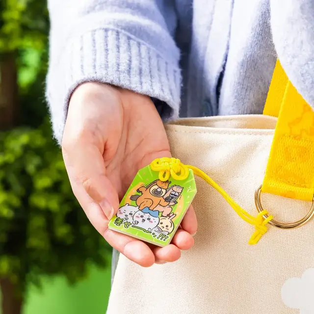 「ちいかわ ハッピーバッグ2026（午年）」受注締切迫る！馬になったぬいぐるみや、ユニークな絵柄のポストカードブックなど計9アイテムがセットに