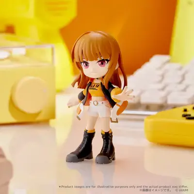 人気実況グループ「カラフルピーチ」がデフォルメフィギュアに！手のひらサイズで可愛い全11名