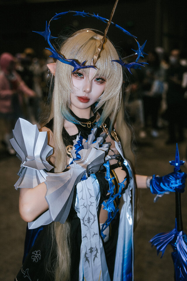 フルールドリス『鳴潮』／miya（Instagram：miya._young06）