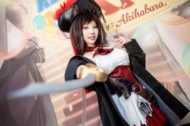 ロイヤル・フォーチュン『アズールレーン』/宮本桜