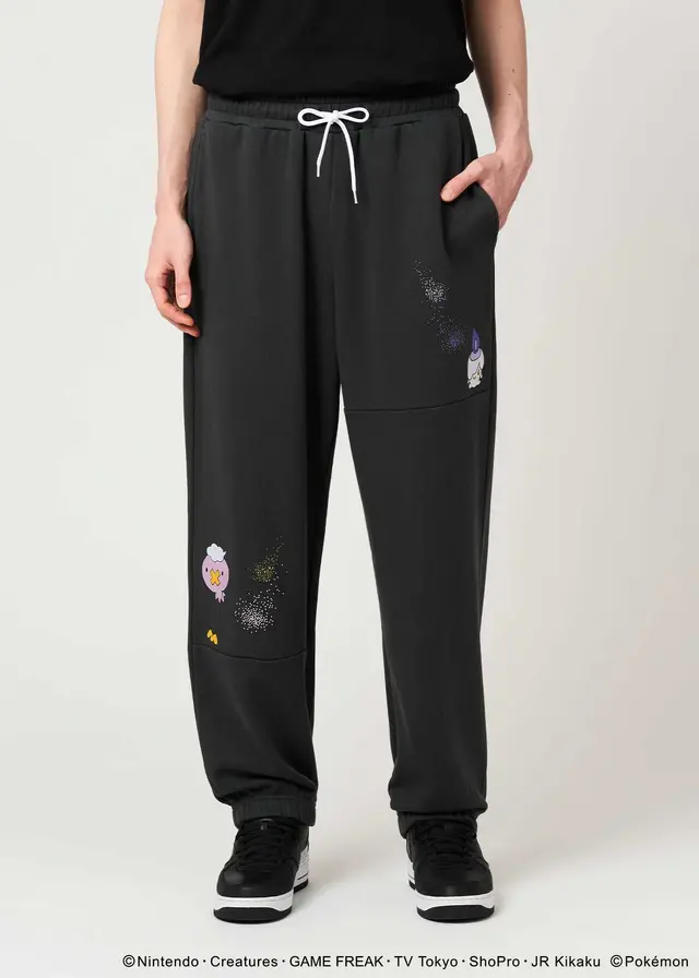グラニフ『ポケモン』コラボコレクションが10月7日発売！ゲンガーやミミッキュたちゴーストタイプのイラスト、ワンポイントアートをデザイン