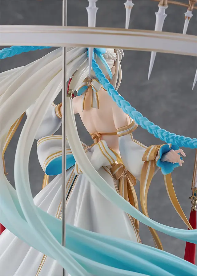 気品ある水着姿が美しい！『FGO』より「水妃モルガン」フィギュアが、豪華な円形装飾など見どころ満載