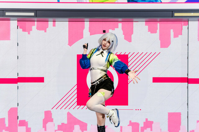 ナナ／Sylwia_Yip（X：@Sylwia_Yip）