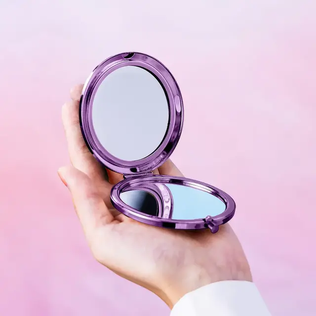 「まじかるちいかわ」おすわりぬいぐるみが超デカい！魔法少女が持ってそうなコンパクトミラーと共に受注販売実施